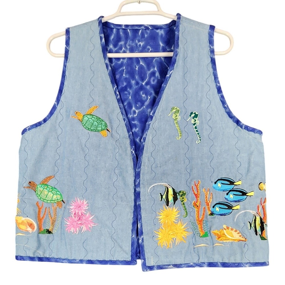 Embroidered‎ Ocean Life Vest Sleeveless Reversible Coastal Beachy Blue Unique